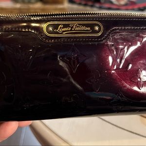Authentic Louis Vuitton Pouch